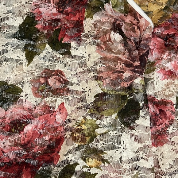 Anne Fontaine Matteo Floral Lace Button Down Shirt with Matching Tank Top - Picture 3 of 3